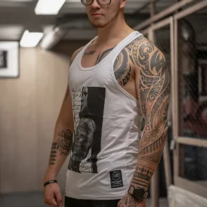 RÄÄKKI x Jessika Elo - the Lettering Stringer (white)